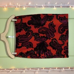 Women's Talbot's red magenta black 6 Petite paisely velvet pencil skirt